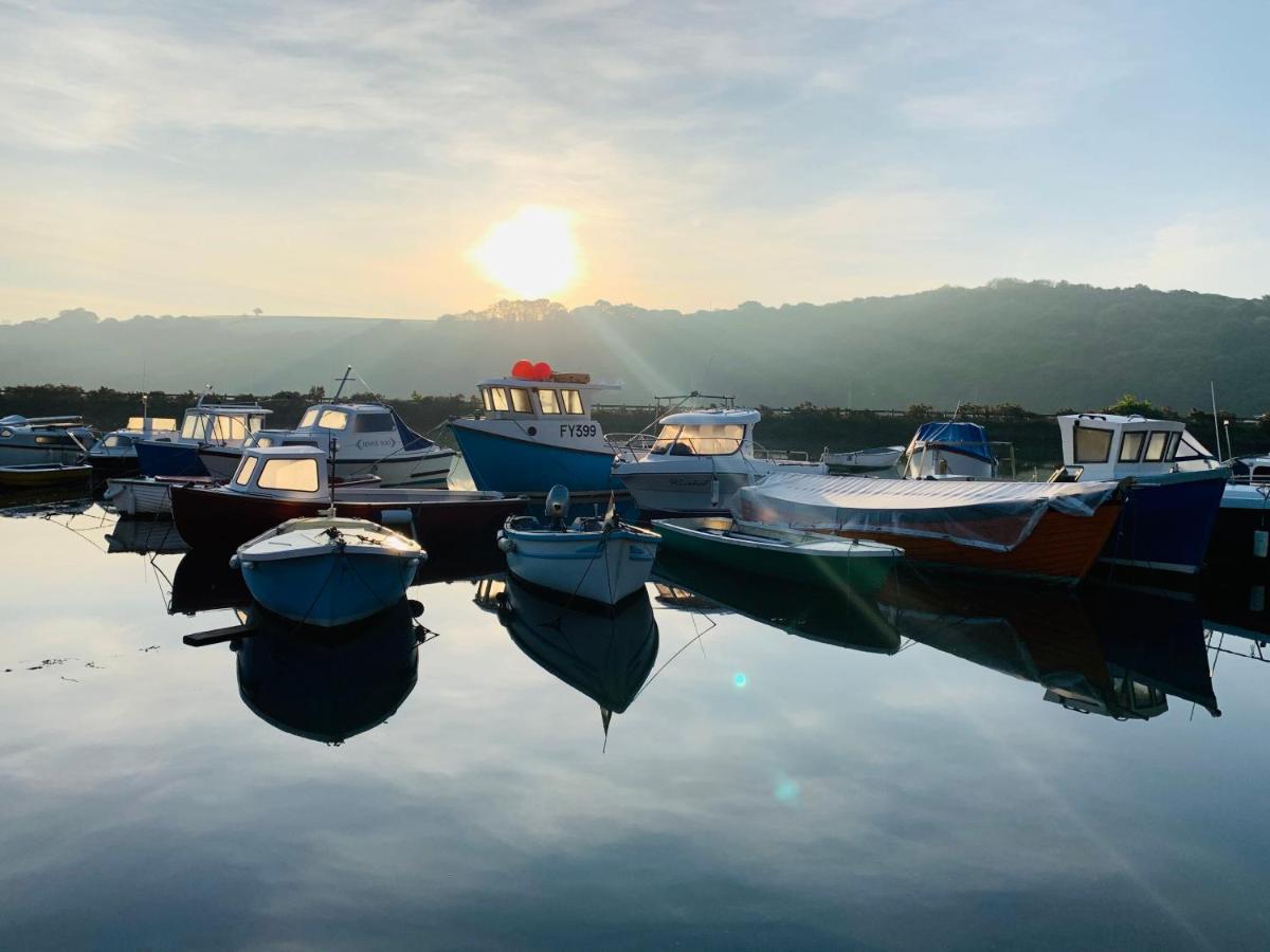 Truly Paradise Cottage Golant 外观 照片